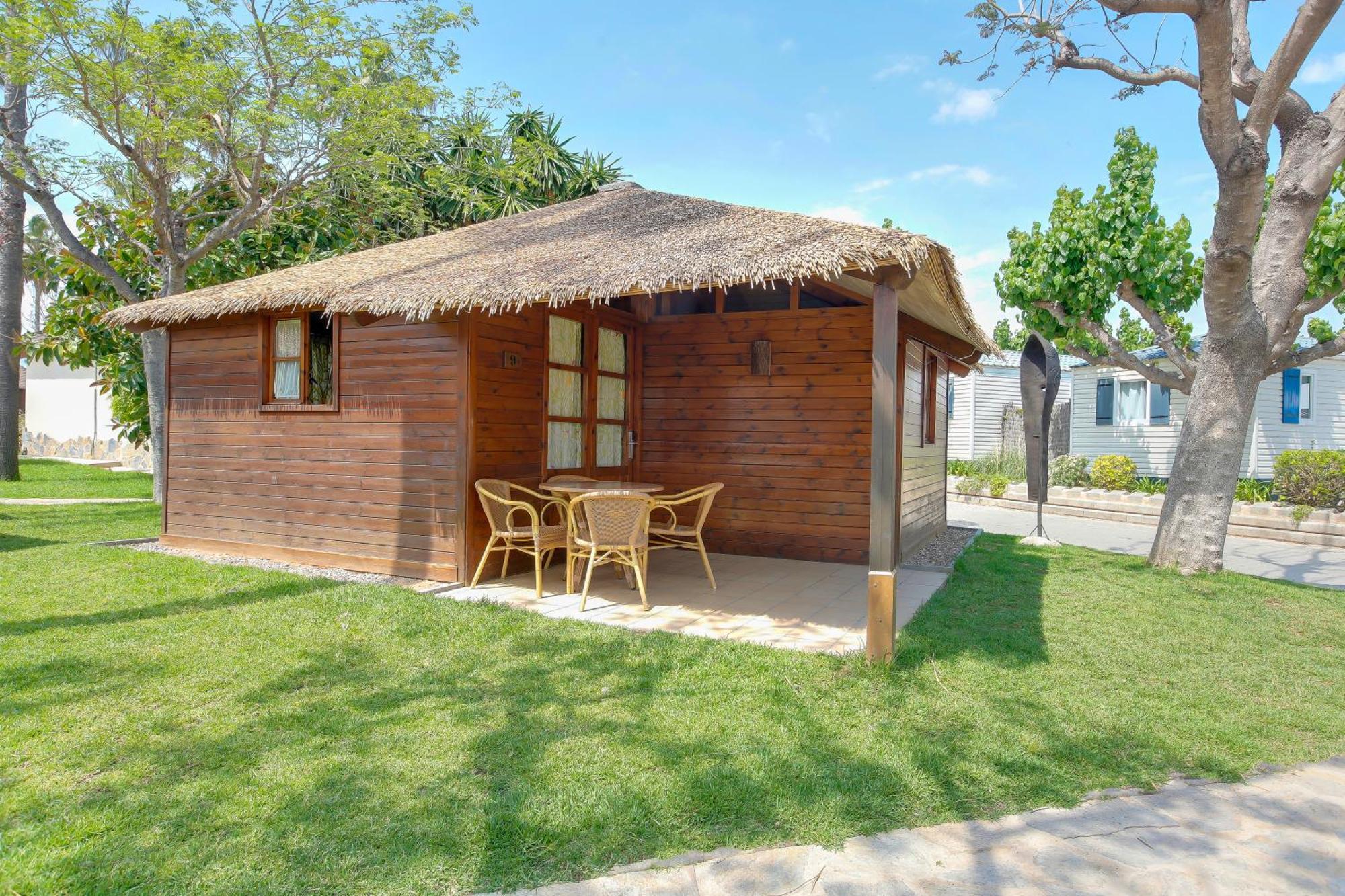 Sanguli Camping & Resort Салоу Екстериор снимка