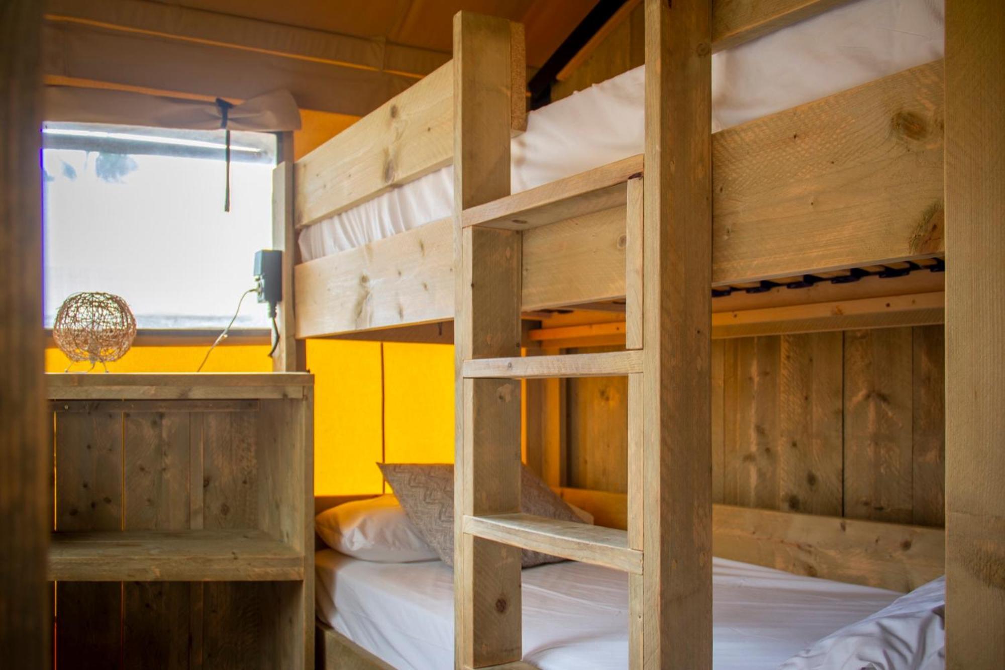 Sanguli Camping & Resort Салоу Екстериор снимка